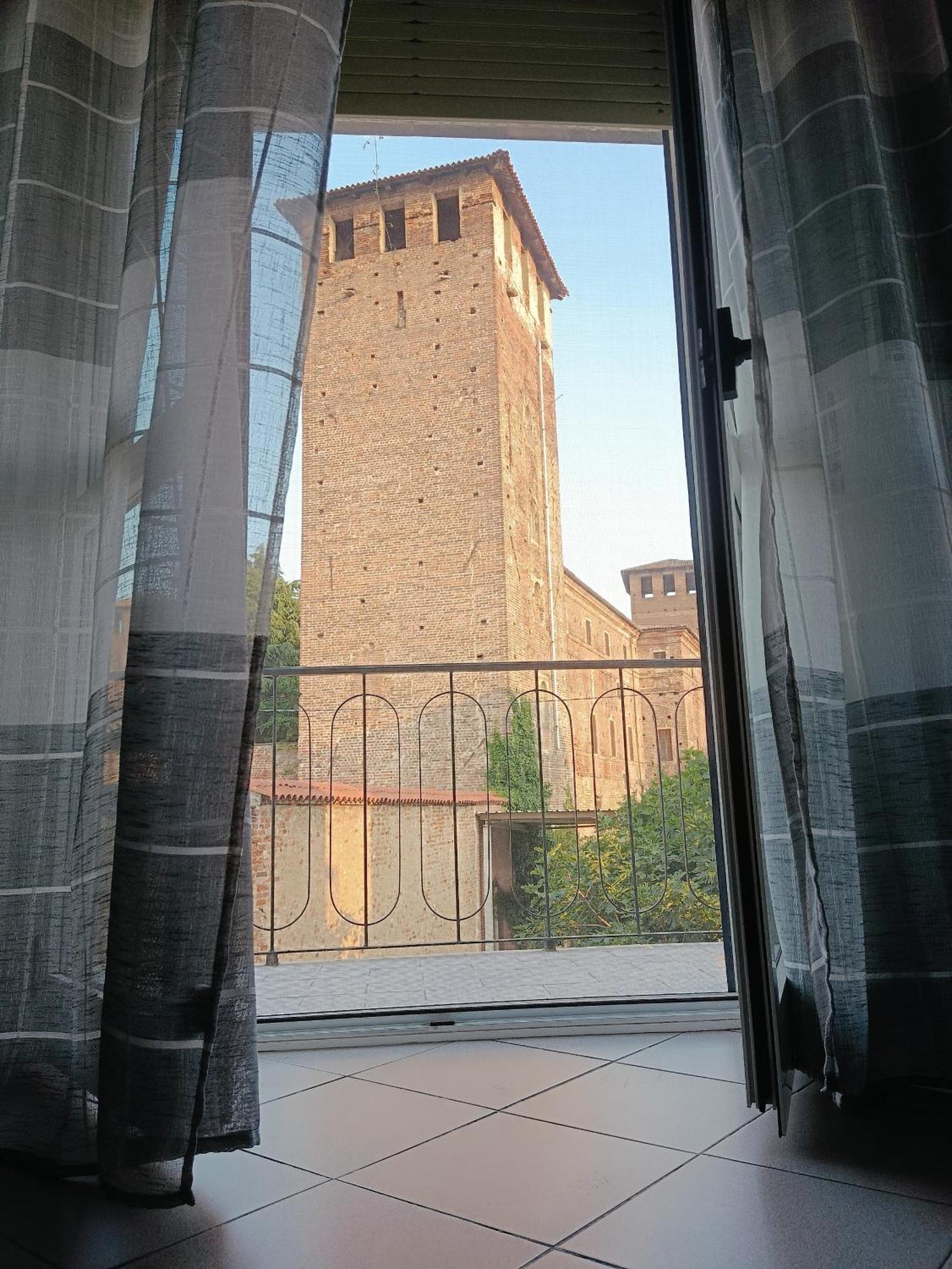 Appartamento Conte Verde Vercelli Exterior photo